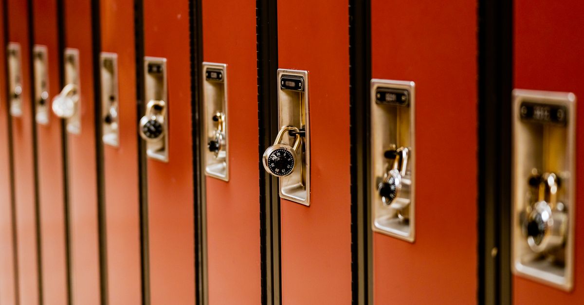 Locked Out in Burlington? What to Do Before You Call an Emergency Locksmith — Mountain Breeze Locksmith Burlington